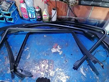 camac za prihranu: Plastike diht lajsne za vrata – BMW E39 - Originalne gumene — 1