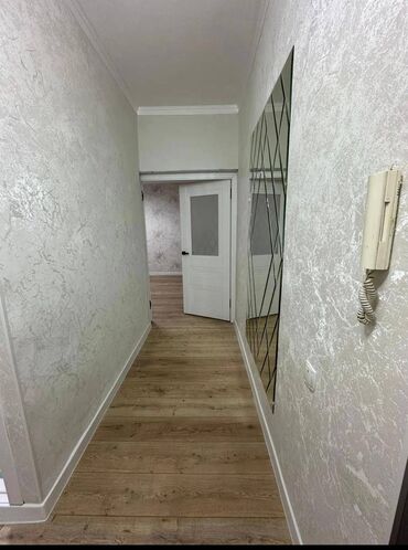 105 серия 3 комнатная: 1 бөлмө, 37 кв. м, 105-серия, 6 кабат, Евроремонт