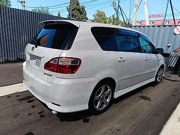 coroll: Toyota Avensis Verso: 2004 г., 2.4 л, Автомат, Газ, Минивэн — 6
