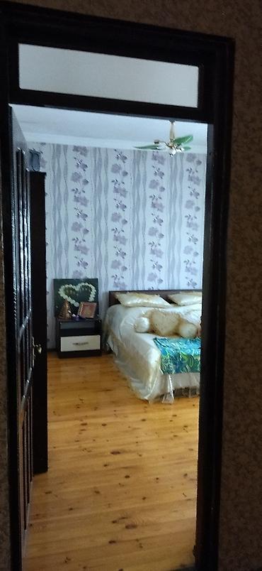 Həyət evləri və villalar: 4 otaqlı, 95 kv. m, Orta təmir — 6