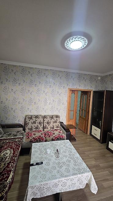 Həyət evləri və villaların satışı: 3 otaqlı, 55 kv. m, Orta təmir — 5