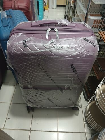 Çamadanlar: Sərt korpuslu səyahət çamadanları və kosmetik çantalar dəsti - — 19