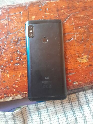 сломанный телефон: Xiaomi, Redmi Note 6 Pro, Б/у, 32 ГБ, цвет - Черный, 2 SIM