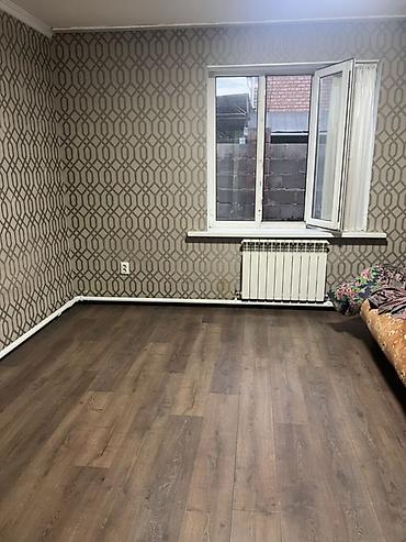 Продажа коттеджей и домов: 💫 Продается дом небольшой !!! 💫 Район : Дордой (Ак-Жар ) 📐 Площадь — 1