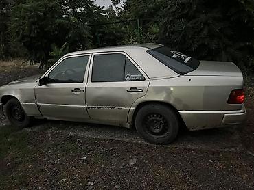 Транспорт: Mercedes-Benz W124: 1990 г., 2.3 л, Автомат, Бензин, Седан — 5