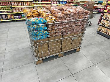 cipsi sekilleri: Teşir. Duzlu qəlyanaltılar və çərəzlər (market stendi) Təsvir: - — 3