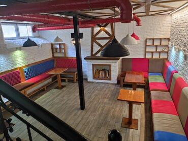 Restoran, kafelər: Nərimanovda montində yol kənarı,1 sot həyət sahəsi sahəsi 70 kv/m — 1