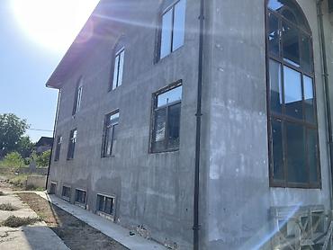 Долгосрочная аренда домов: 750 м², 12 комнат, Ак-Тилек мкр — 28