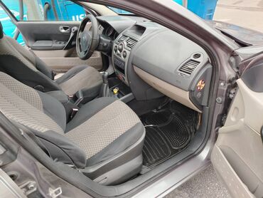 Renault: Renault Megane: 1.5 l | 2004 г. 204287 km Hečbek — 10