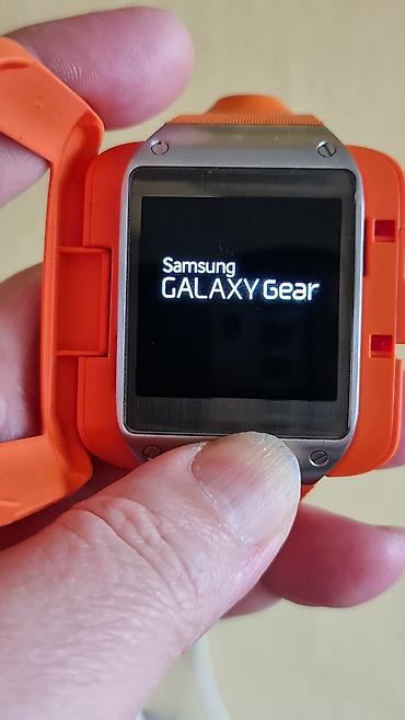 Smart satovi: Samsung pametni sat – narandžasti - Brend: Samsung - Kućište i kaiš u — 10