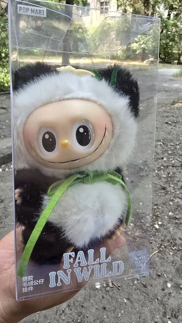 Игрушки: 🐼 Labubu Панда — милота на пределе! 🖤🤍 Очаровательный Лабубу в