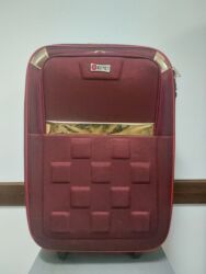 чемоданы бишкек дордой цены: Чемодан, Б/у, Средний (40 - 70 л), На колесах, С выдвижной ручкой