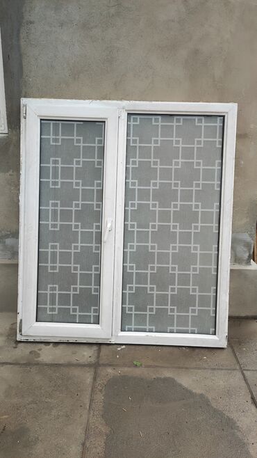 Окна: Пластиковое окно, Комбинированное, цвет - Белый, Б/у, 147 *129, Самовывоз