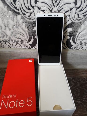 Мобильные телефоны: Xiaomi, 13 Lite, Б/у, 32 ГБ, цвет - Белый, 1 SIM, 2 SIM