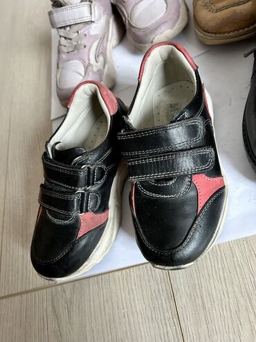 Детская обувь: Отличные ботинки, кроссовки, сапоги для девочки/ мальчика, из — 9