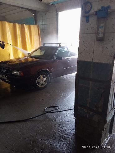 Audi 80: 1990 г., Механика, Бензин, Седан