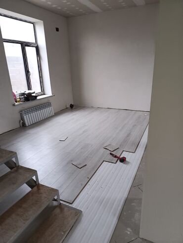 один комната есть продает дом: Дом, 250 м², 6 комнат, Агентство недвижимости, ПСО (под самоотделку)