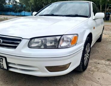 лабавой стикло: Toyota Camry: 2001 г., 2.2 л, Автомат, Бензин, Седан