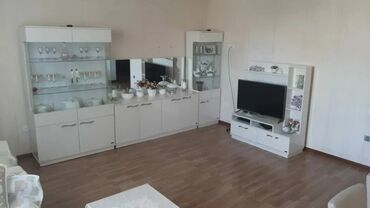 Pufiklər: TV altlığı, Kredit yoxdur