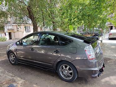 gence avtomobil: Toyota Prius: 1.5 l | 2008 il Sedan — 2