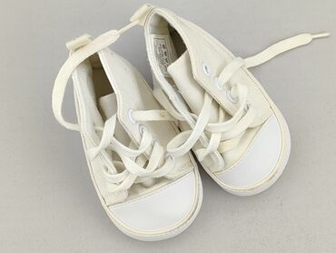 ccc lasocki sandały płaskie: Buciki niemowlęce, 15 i mniejsze, stan - Bardzo dobry