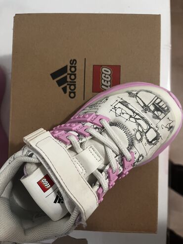 camper obuca: Adidas, Size - 28