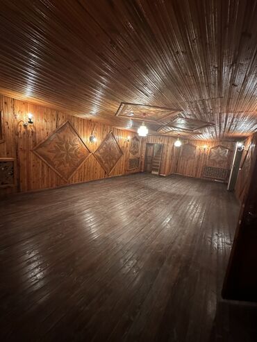 Həyət evləri və villaların satışı: 6 otaqlı, 700 kv. m, Kredit yoxdur, Orta təmir — 15