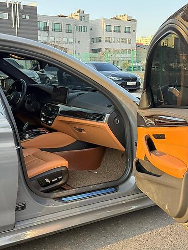 BMW: BMW 520: 2020 г., Бензин — 23