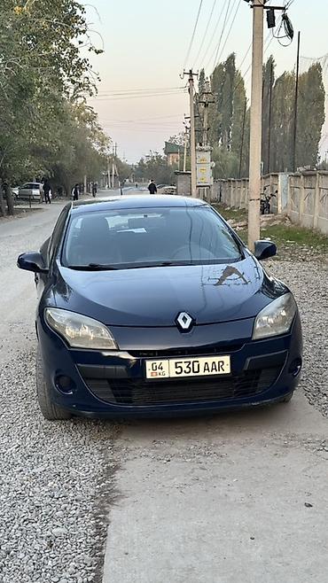 е34 530: Renault Megane: 2010 г., 1.5 л, Механика, Дизель, Хэтчбэк — 1