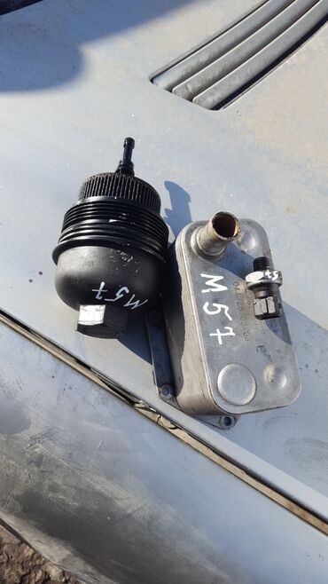 датчик давления масло: BMW мотор m57 крышка фильтра и радиатор масла охлаждения датчик