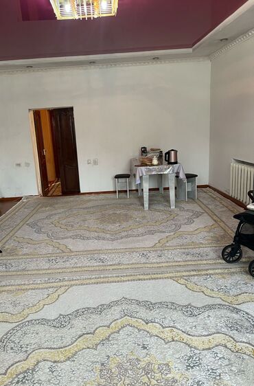 продам дом дешево срочно бишкек: Дом, 70 м², 5 комнат, Собственник, Косметический ремонт
