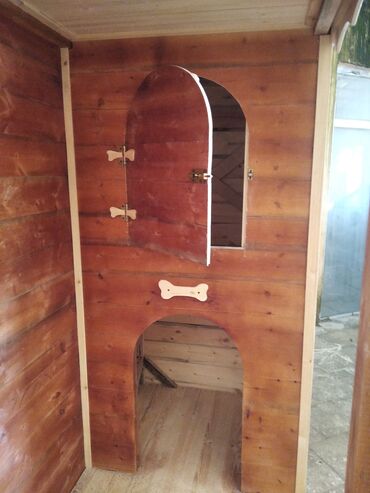 Yuvalar: Taxta it evi – əl işi - Material: tam ağac (lövhə), möhkəm karkaslı — 7