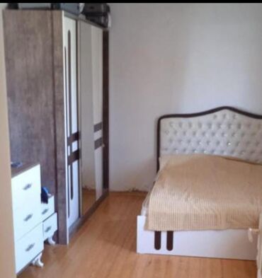 Yataq otağı dəstləri: Təknəfərlik çarpayı, Dolab