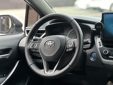 toyota opa 2003: Toyota Corolla: 2020 г., 1.8 л, Вариатор, Гибрид, Седан — 6