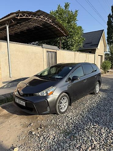 королла 1 6: Toyota Prius V: 2016 г., 1.8 л, Автомат, Гибрид, Универсал — 4
