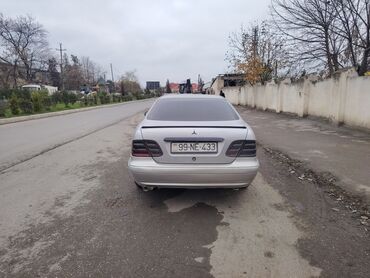 Mercedes-Benz: Mercedes-Benz E-Class: 2 l | 1997 il Kupe — 12