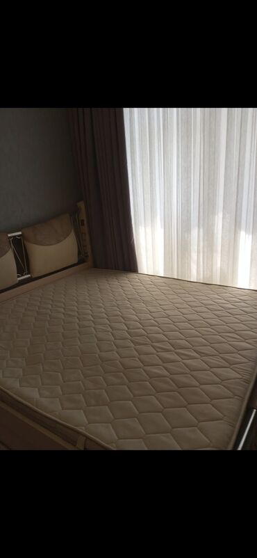 Çarpayılar: İkinəfərlik çarpayı, Bazasız, Matras ilə, Siyirməsiz