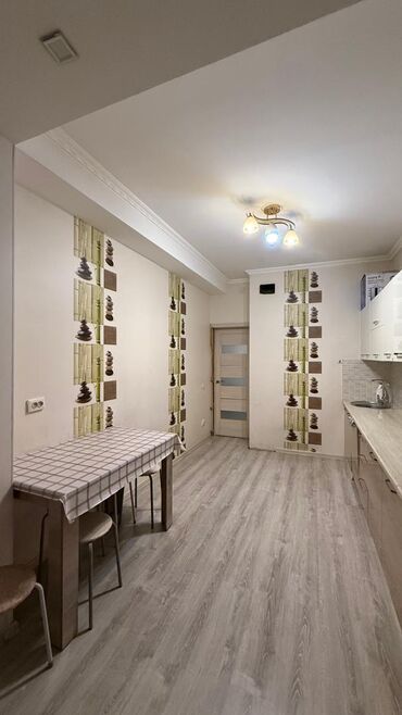 Продажа квартир: 2 комнаты, 73 м², Элитка, 9 этаж, Косметический ремонт — 12