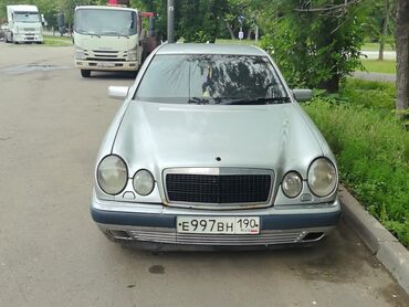 Mercedes-Benz: Mercedes-Benz E-Class: 1999 г., 3.2 л, Автомат, Бензин, Седан