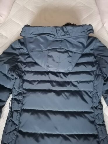 Zimske jakne: Pepe Jeans, S (EU 36), Perje na lalafo.rs — 4 Zimske jakne: Pepe Jeans, S (EU 36), Perje — 4