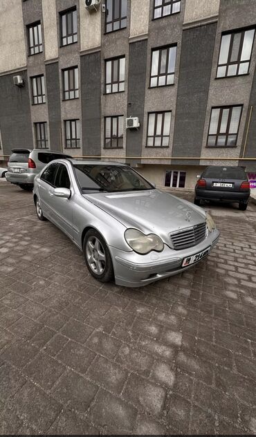 Mercedes-Benz: Mercedes-Benz C-Class: 2001 г., 2.4 л, Автомат, Газ, Седан