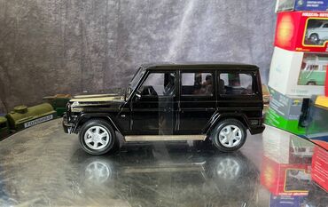 Avtomobil modelləri: Mercedes, 2009 il, 1:24, Dəmir, Ödənişli çatdırılma — 12