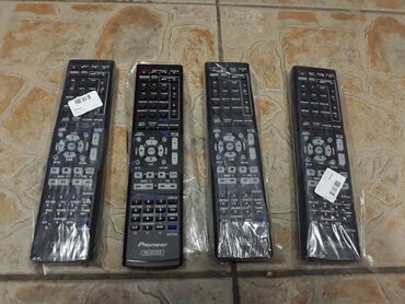 Pojačala i prijemnici: Pioneer AXD 7534 nov daljinski podrzava sledece modele Pioneer — 1