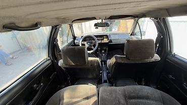 8: Volkswagen Passat: 1983 г., 1.8 л, Механика, Бензин, Универсал — 5