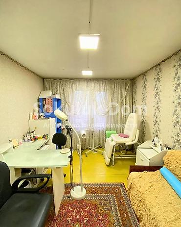 жильем: 3 комнаты, 65 м², Индивидуалка, 2 этаж, Косметический ремонт — 3