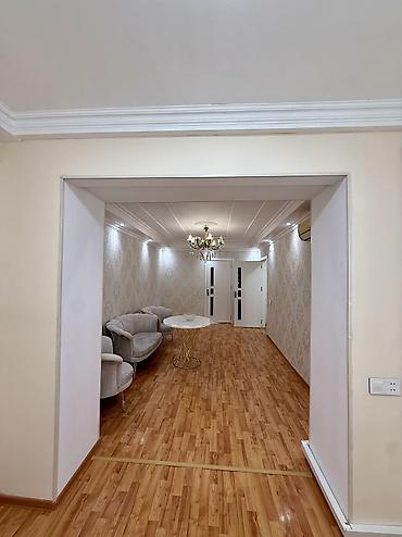 masazirda ev: Bakı, Yasamal, 2 otaqlı, Köhnə tikili, m. İnşaatçılar, 60 kv. m — 1