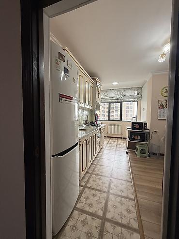 Продажа квартир: 2 комнаты, 82 м², Элитка, 6 этаж at lalafo.kg — 10 Продажа квартир: 2 комнаты, 82 м², Элитка, 6 этаж — 10