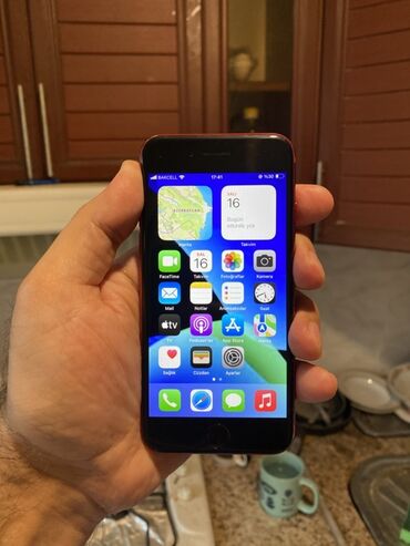 Perodua: IPhone SE 2020, 64 ГБ, Красный, Отпечаток пальца