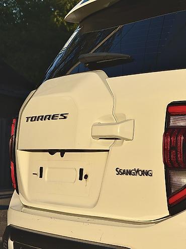 подогрев сидения: Ssangyong Torres: 2022 г., 1.5 л, Автомат, Бензин, Кроссовер — 6