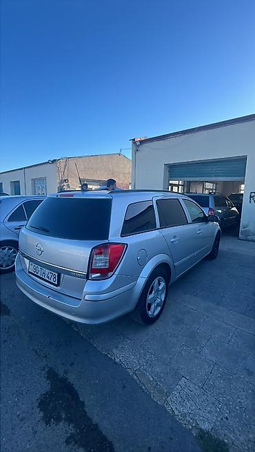 opel astra hatchback 2000: Opel Astra: 1.9 l | 2007 il 382600 km Universal — 5